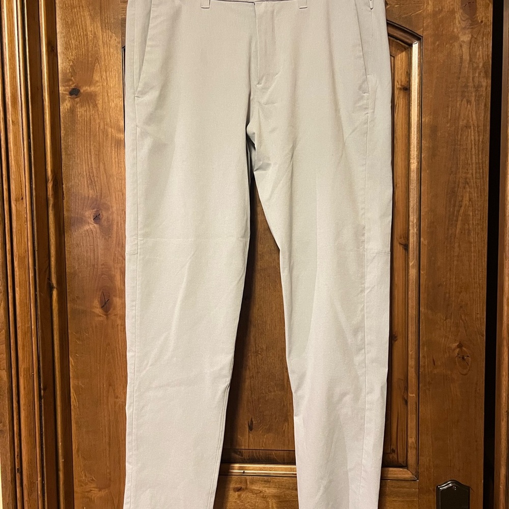 Lululemon Athletica Gray Dress Pants